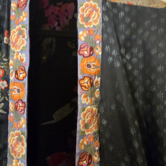 Johnny Was Black Velvet Floral Kimono with Orange Embroidered Trim - Picture 11 of 13